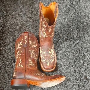 Womens Boots